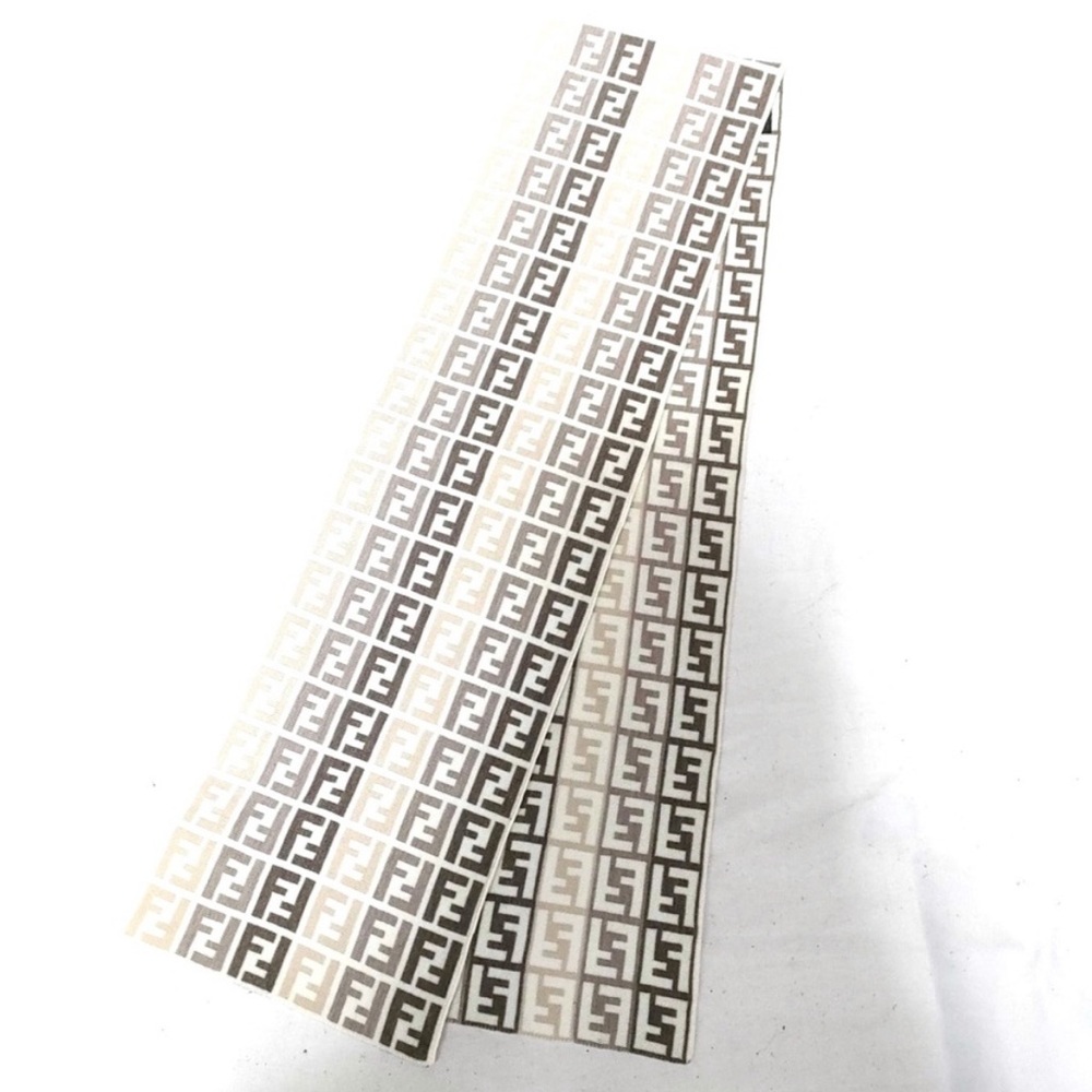 👛👛Fendi Wool Scarf